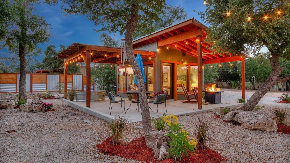 Hondo Cabin | The Patio Casita