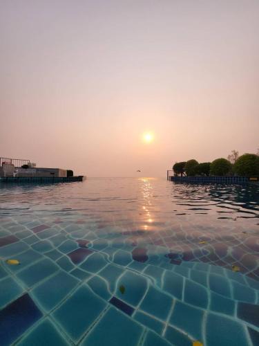 Saen Suk Apartment | The patio condo Bang saen