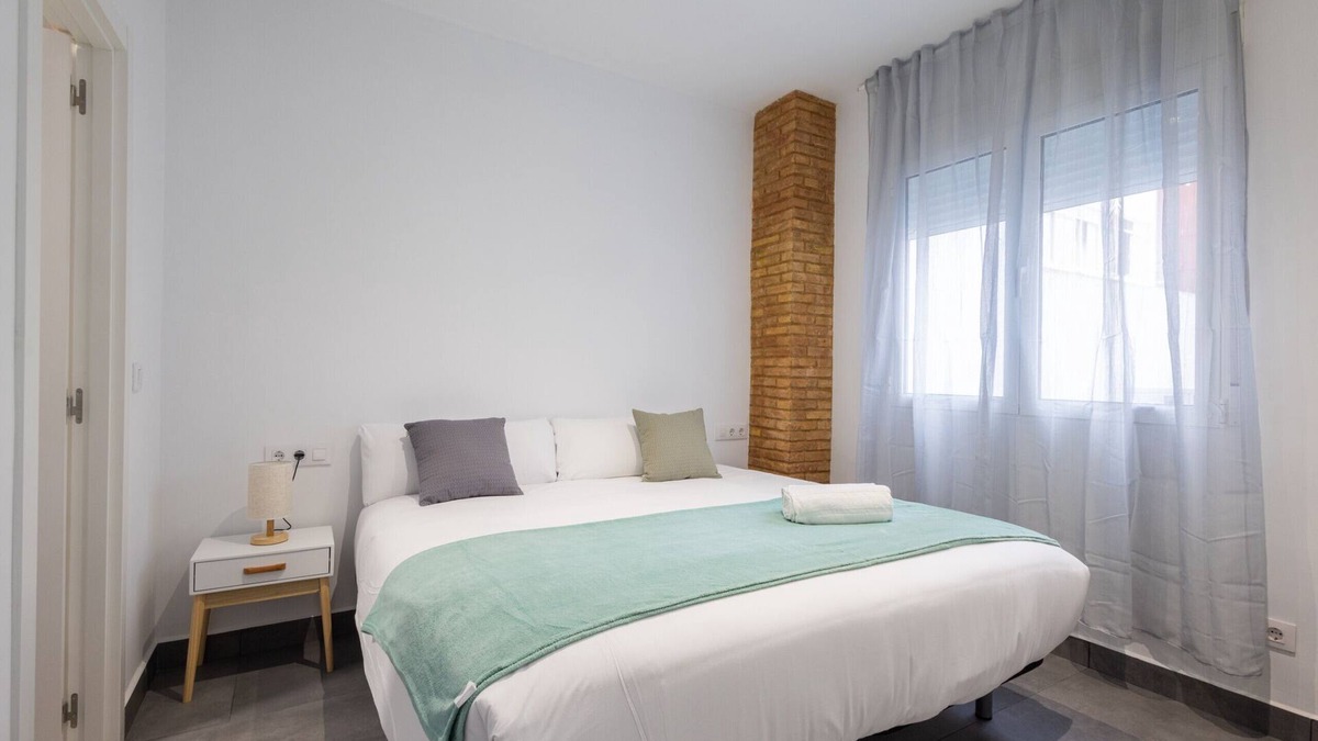 Patraix Apartment | The Patraix Apartment 01 by Florit Flats