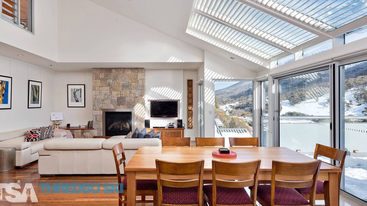Thredbo Ski Chalet | The Peak Penthouse 8