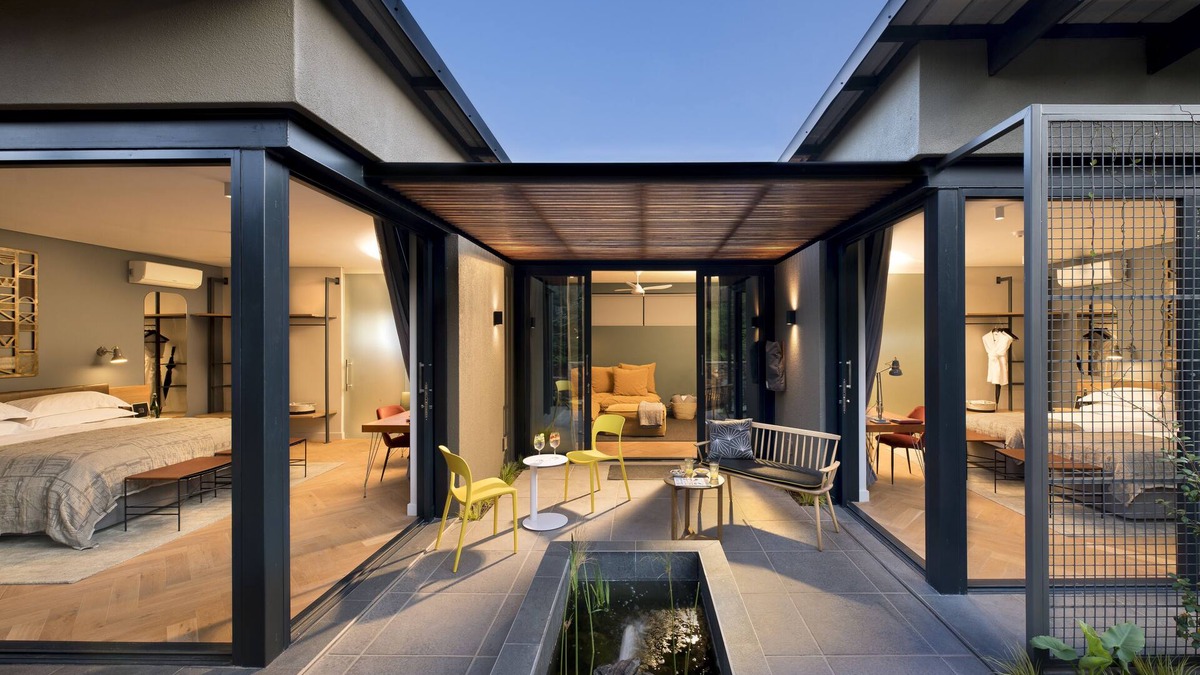 Greater Johannesburg Metropolitan Area Hotel | The Peech Hotel