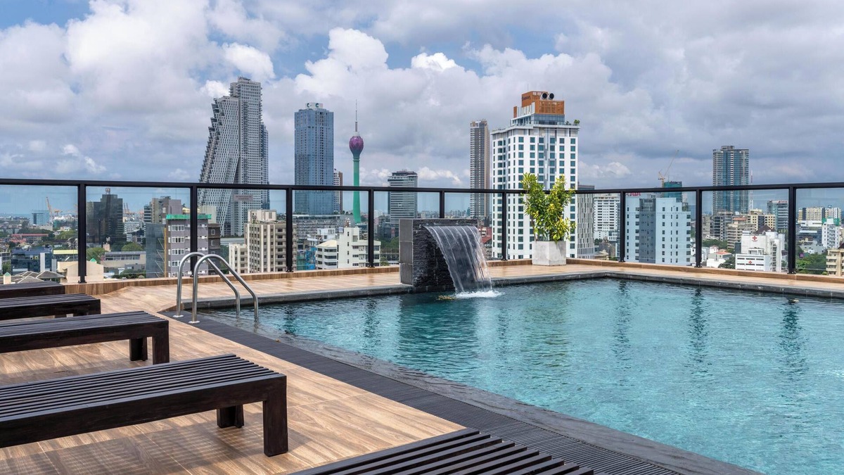Bambalapitiya Apartment | The Pendennis Fern in Colpetty