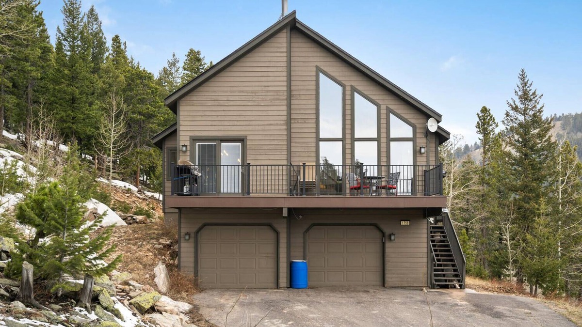 Evergreen House | The Perch Above the Clo