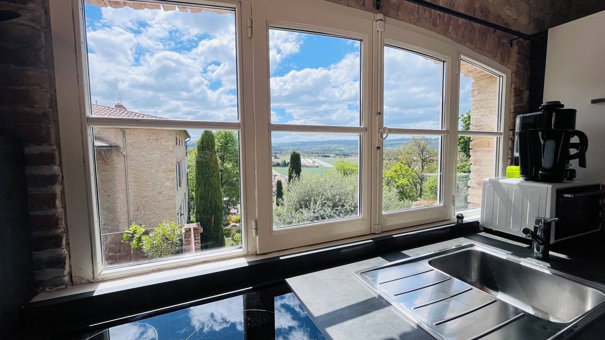 Allex Cottage | The perched house in the village of Allex
