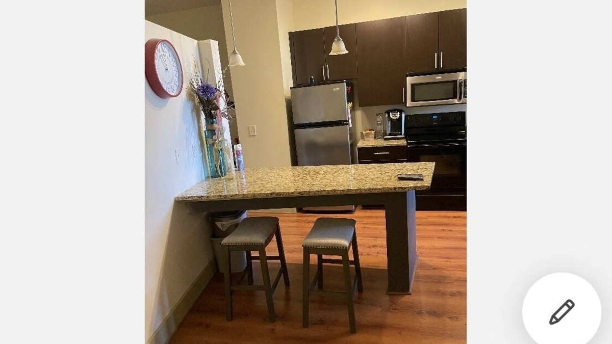 Piedmont Heights Apartment | The Perfect Buckhead suite! one bedroom In the heart of the city!