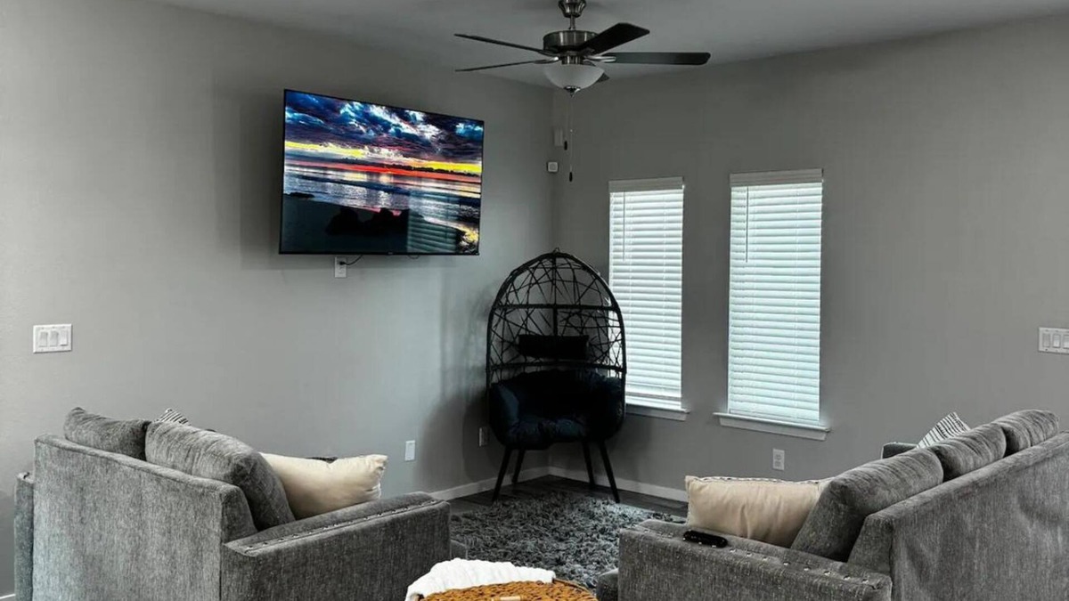 Biggs Field House | The perfect escape from home!