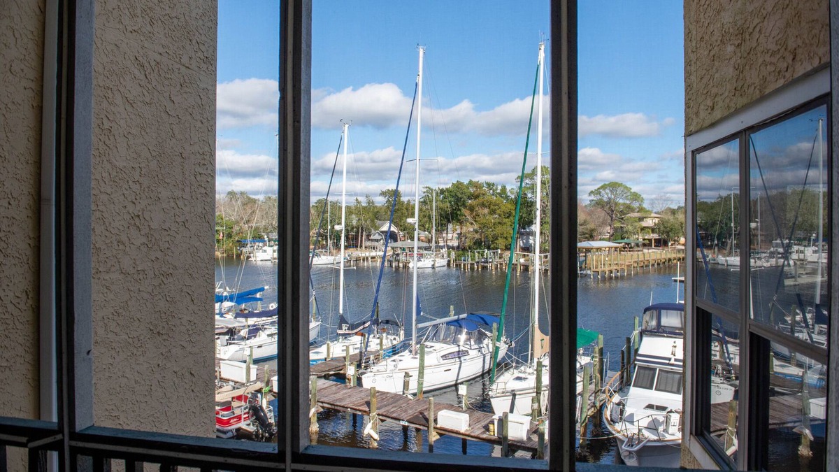 Niceville Condo | The perfect getaway, Marina Views