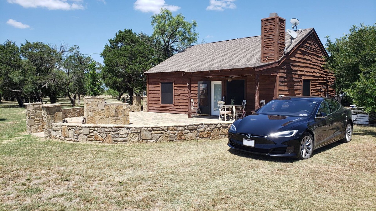Palo Pinto County House | The perfect getaway to see the stars.