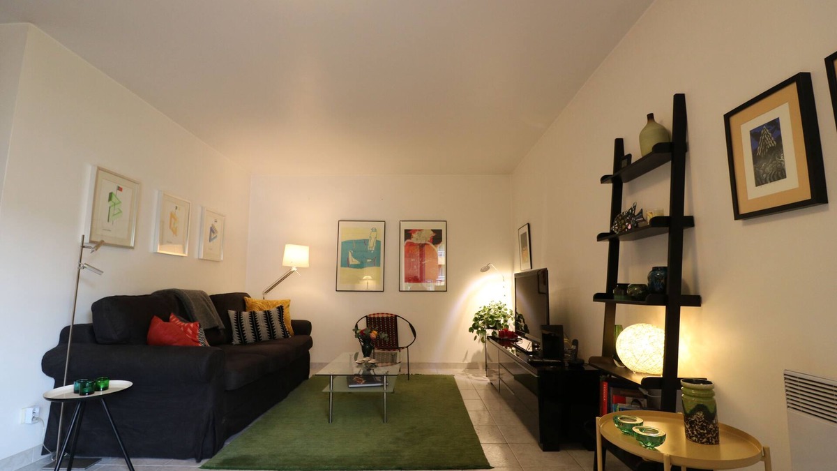 Quartier du Port Apartment | The perfect holiday apartment with balcony and AC, near the Port!