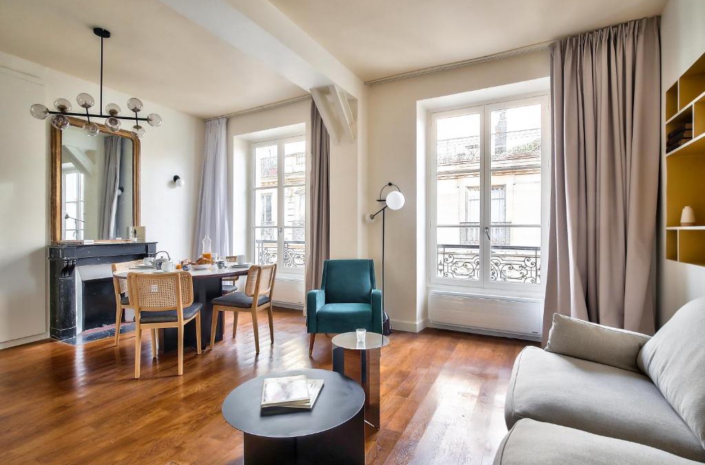 Sorbonne Apartment | The Perfect Parisian Flat Bd St-Germain - Mid Term