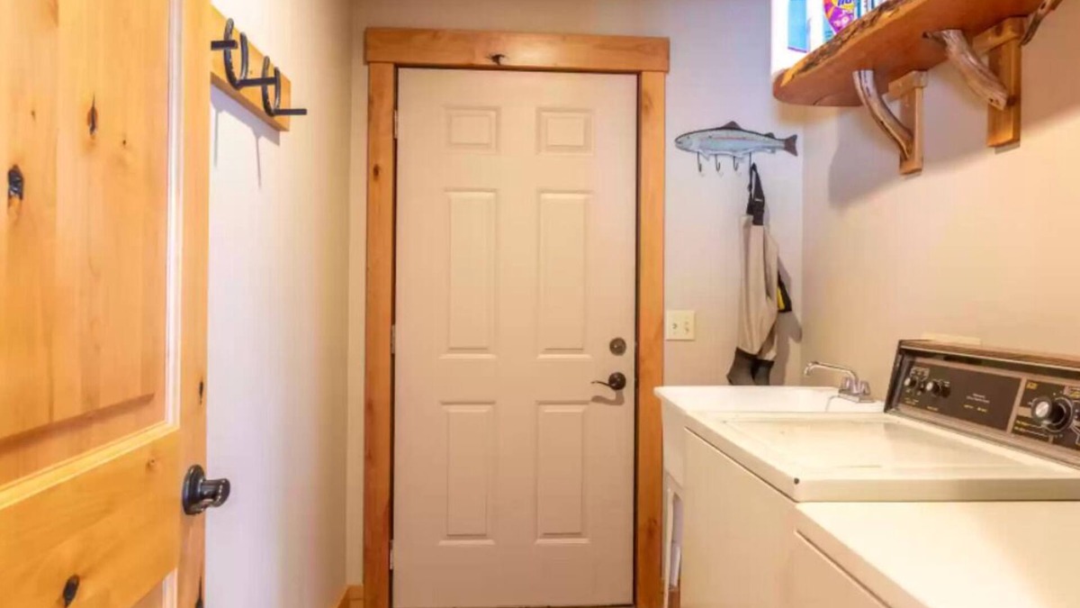 Thayne Cabin | The perfect place for outdoor recreation