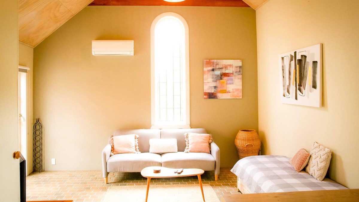 Otane Cottage | 'The Phoenix on Miller' Modern loft style