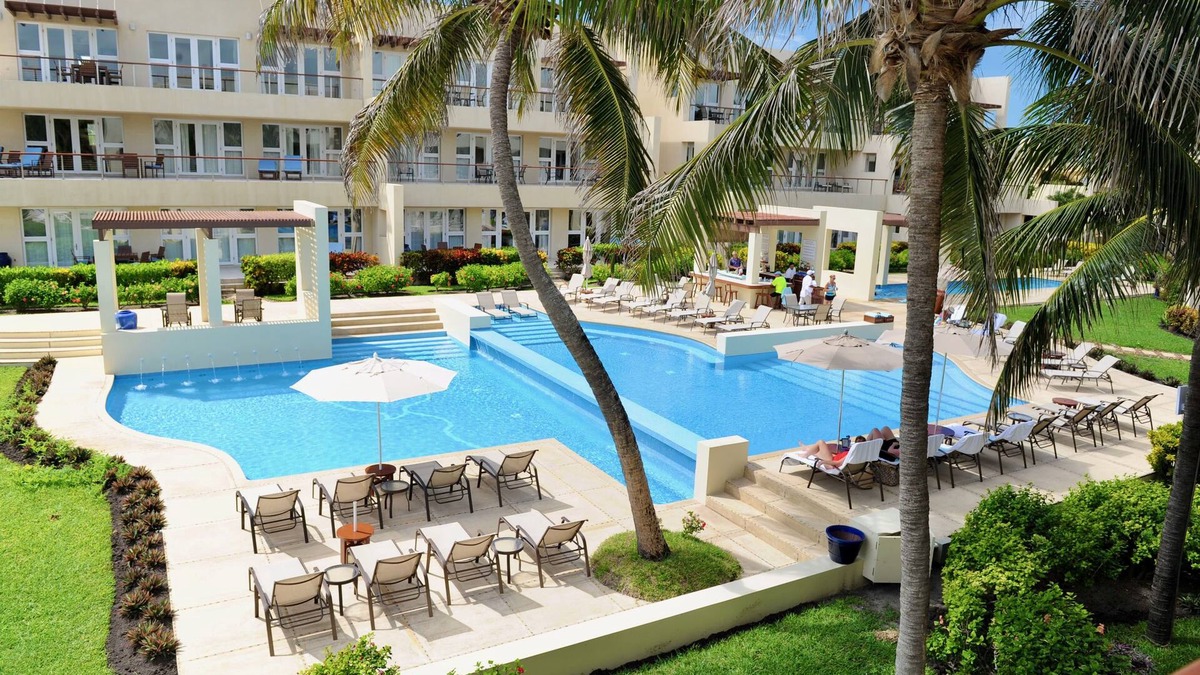San Pedro Resort | The Phoenix Resort