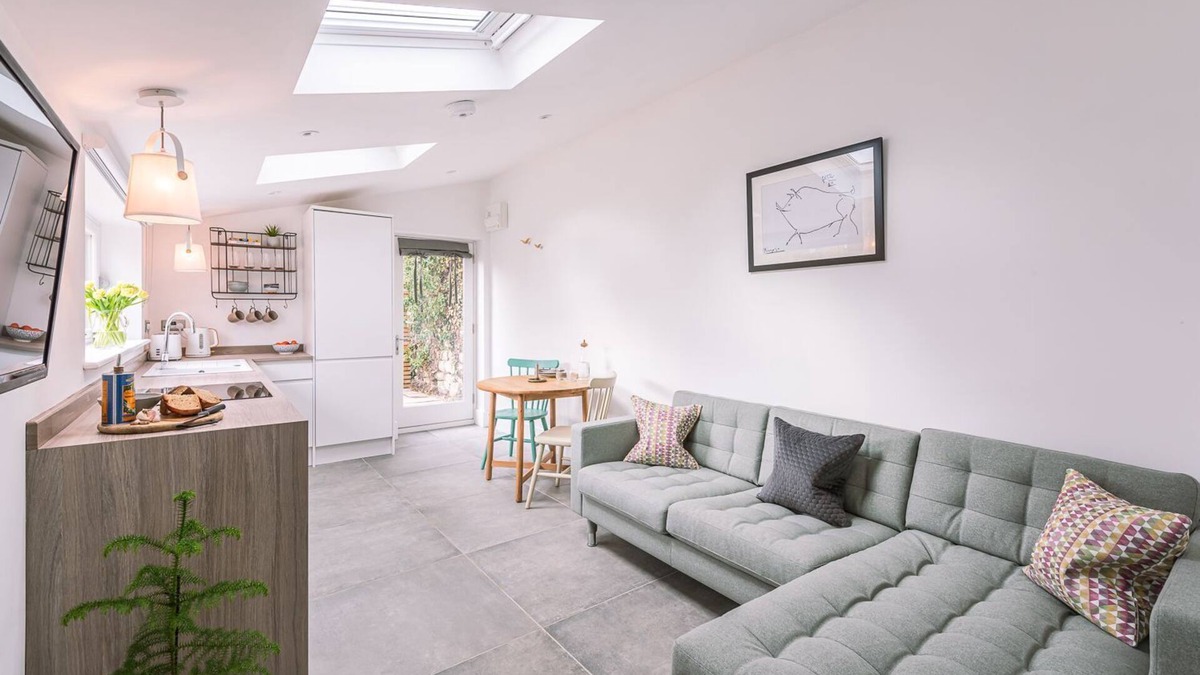 Slingsby Cottage | The Pigsty - sleeps 2 guests in 1 bedroom