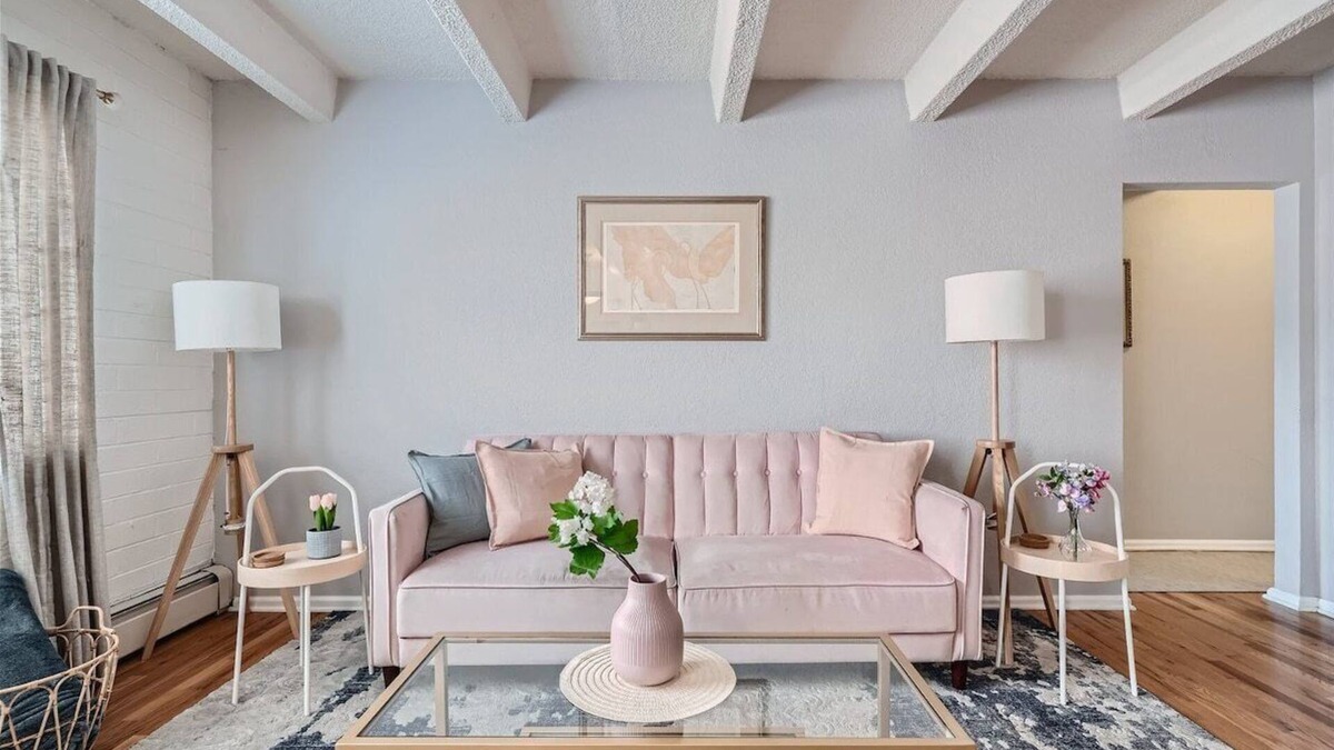Speer Apartment | The Pink Pearl, 1BD, 30 Day, Pool, Wash Park West