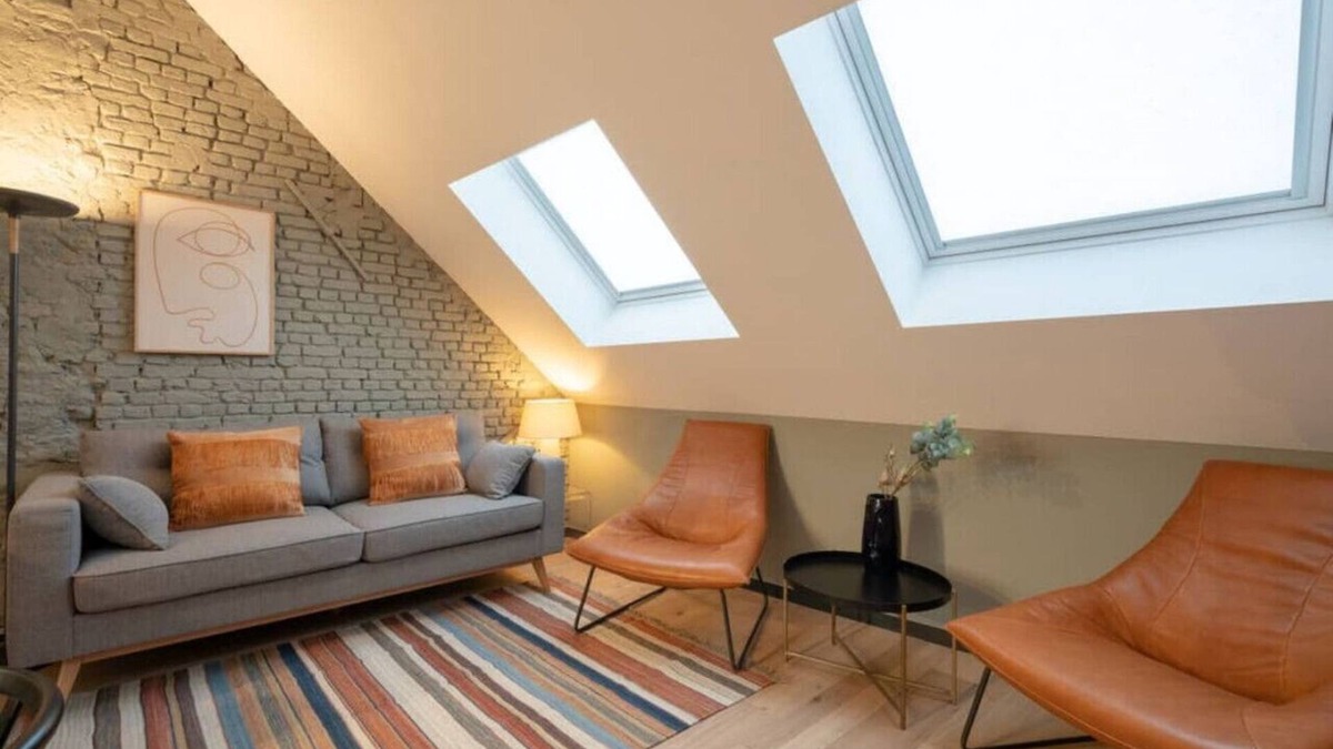 Sint-Andries Apartment | The Pink Pigeon by SHWAY