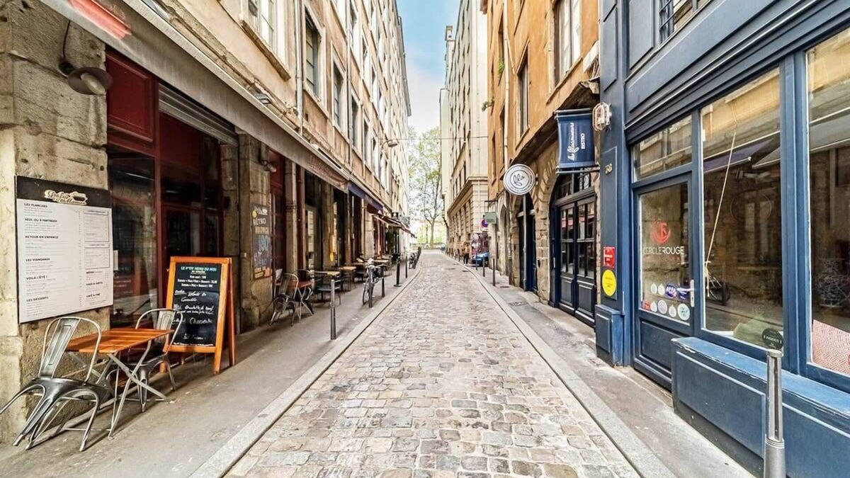 Moliere - Edgard Quinet Apartment | The Pizay Duplex Cozy 2 people - Metro Hôtel de Ville