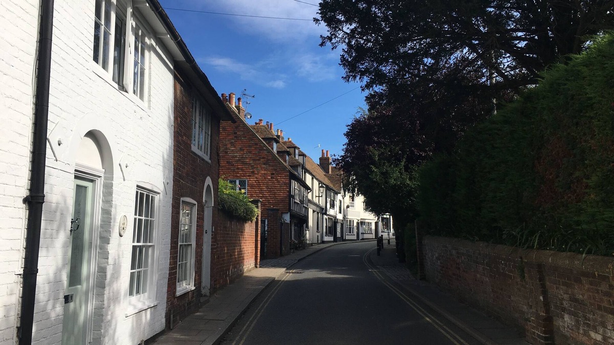 Rye House | The Place in Rye - peaceful spacious cottage in the heart of ancient Rye.