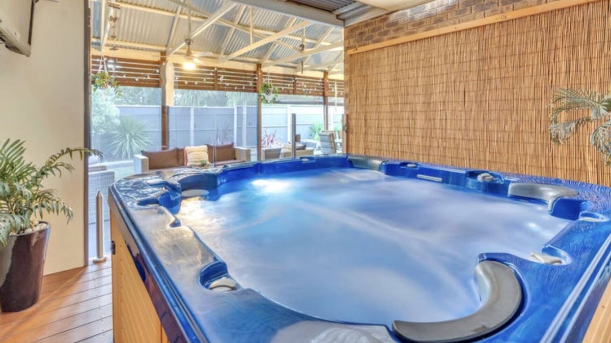 Craigieburn House | THE PLACE TO LIVE IN MELBOURNE