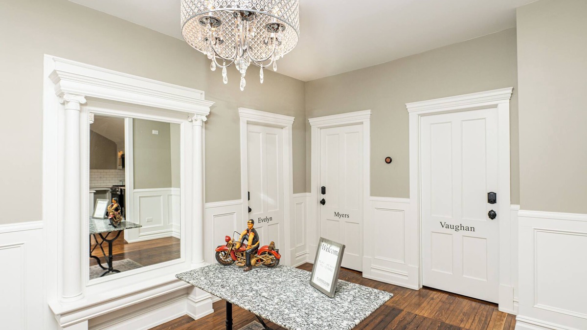 Plainfield Hotel | The Plainfield Inn - Plainfields first historic boutique hotel