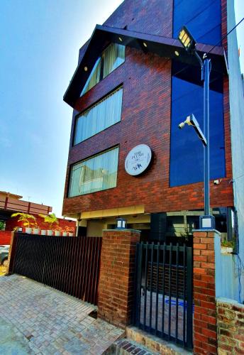 Dehradun House | The Plush - Best Seller - Budget Luxury Stays