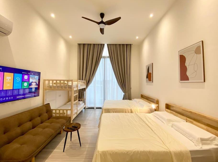 Taman Charming Apartment | The Podium-Studio-Free 1 Parking-6 Pax-D321B
