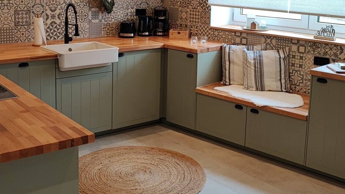 Taucha House | The Polly vacation home is a small, cozy townhouse