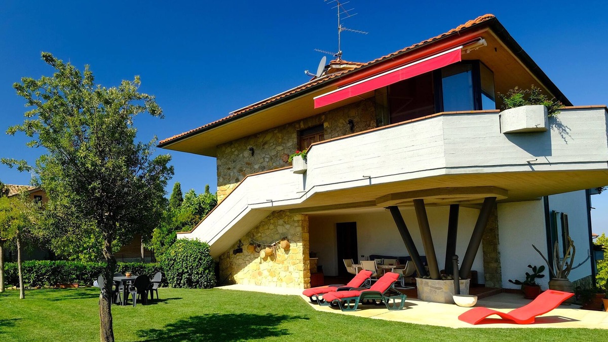 San Quirico d'Orcia Apartment | The Pomegranate - San Quirico d'Orcia