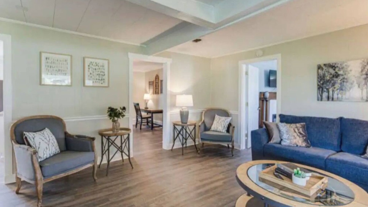 Chapel Hill House | The Porch near Henry Horton- 3 Bedroom Home