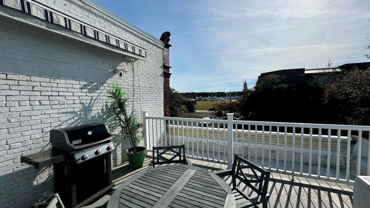 Cape Charles Condo | The Portal - Your Stay Above Mason Avenue’s Best