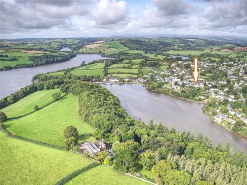 Stoke Gabriel Apartment | The Post House (Centre of riverside village)