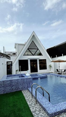 Caloocan Villa | The Prism Cabin - Private Resort in North Caloocan Philippines