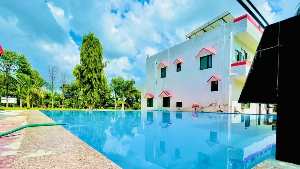 Gurugram Other | The private farmhouse for parties