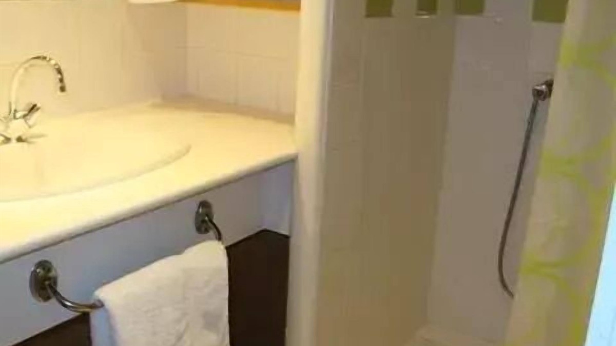 Aston Ski Chalet | THE PROGRESS * - Chalet Type C 6 persons