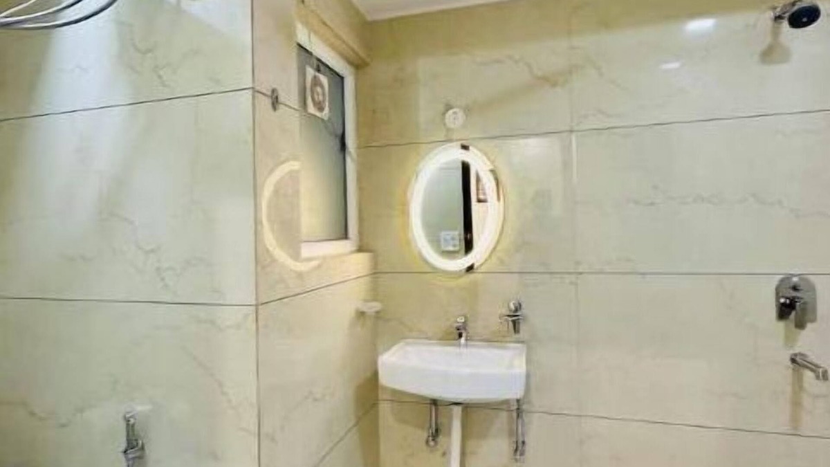 Delhi Cantonment Apartment | The Puzzle by Prahar Homes Apt 1