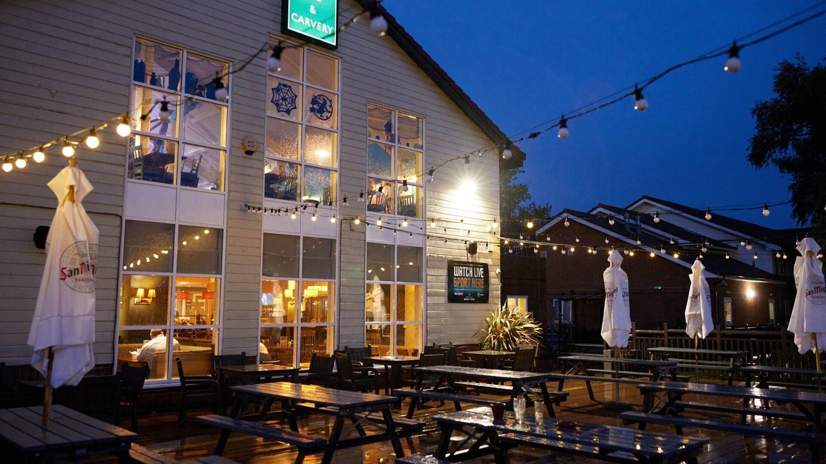 Great Houghton Hotel | The Quays