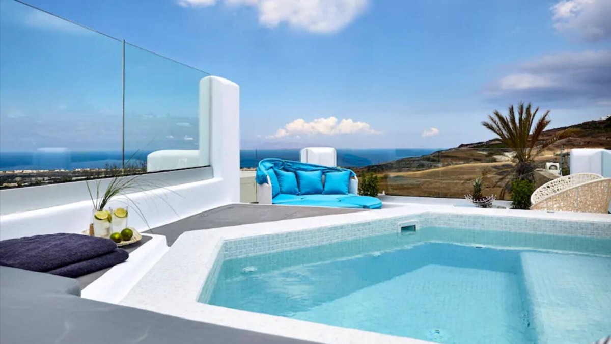 Messaria Villa | The Queen's house with jacuzzi and sea view