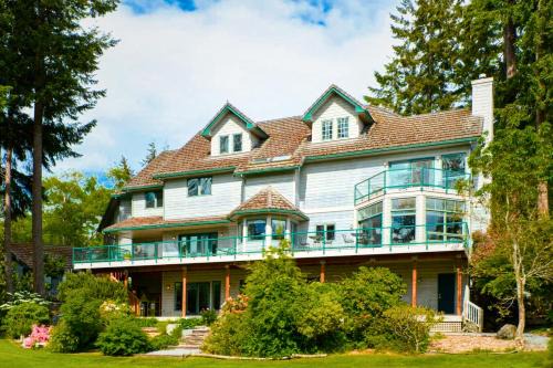 Clinton House | The Quintessa Estate