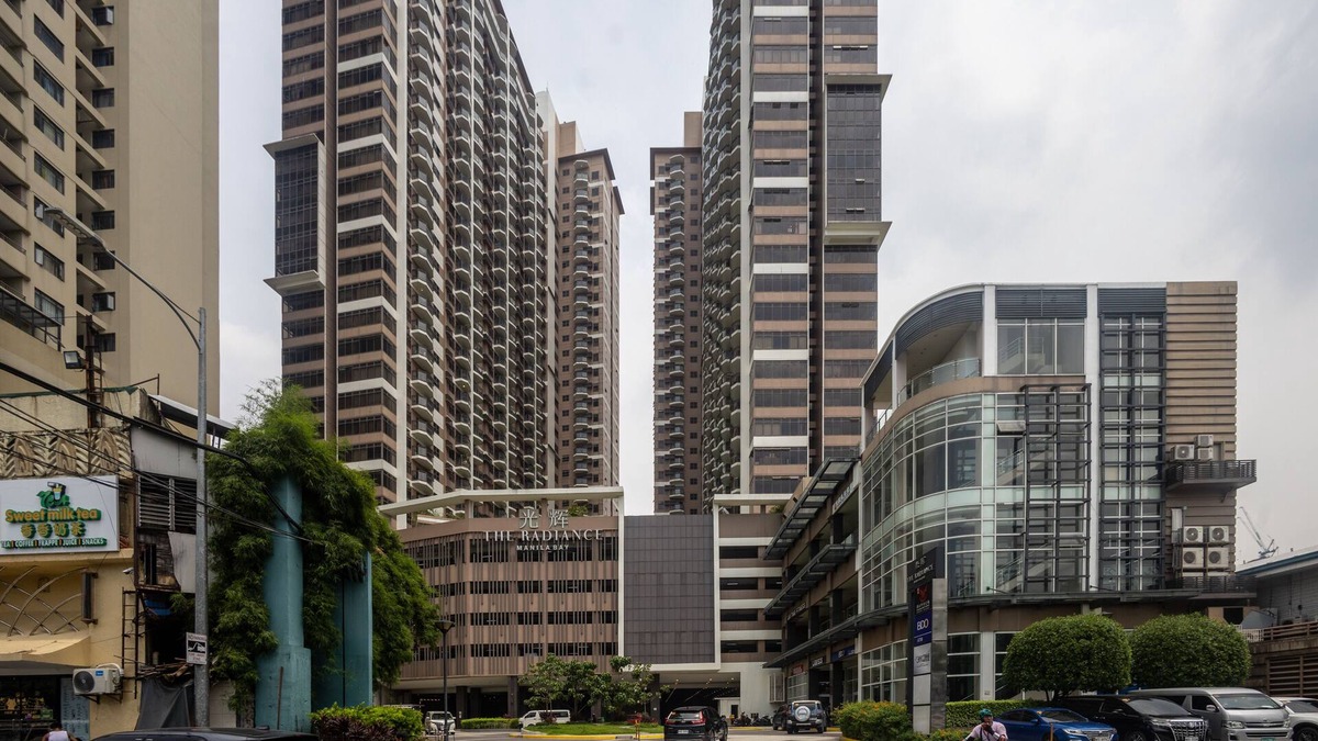 Pasay Apartment | The Radiance Manila Bay