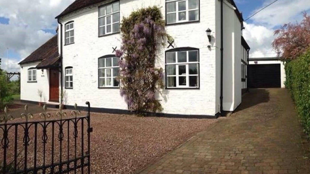 Upton upon Severn Bed & Breakfast | The Rag House