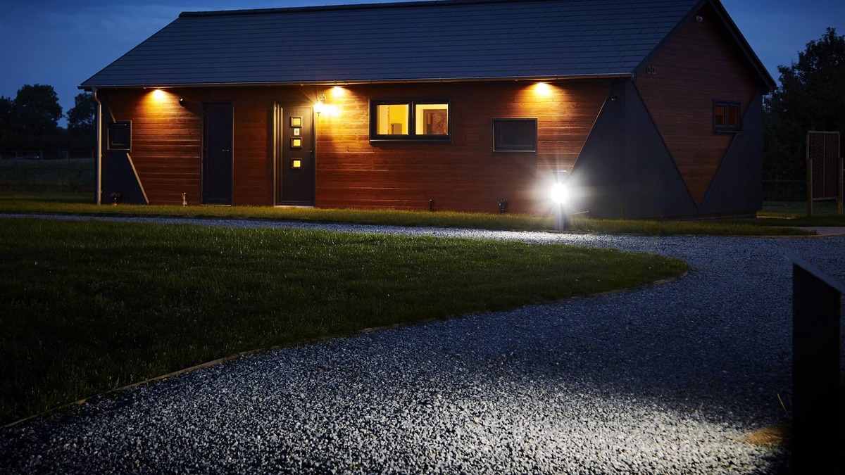 Fitling Cabin | THE RAJ, pet friendly, character holiday cottage in Burton Pidsea