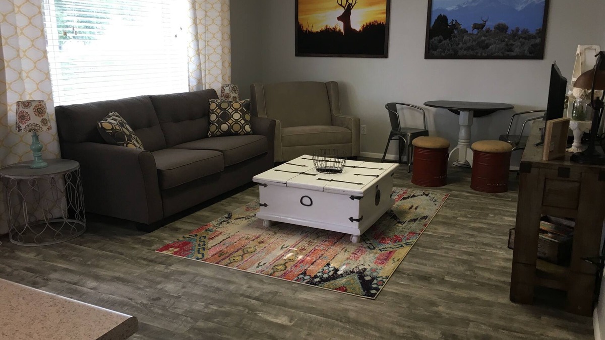 Blanding House | The Red Brick Cozy - The Perfect Place To Stay