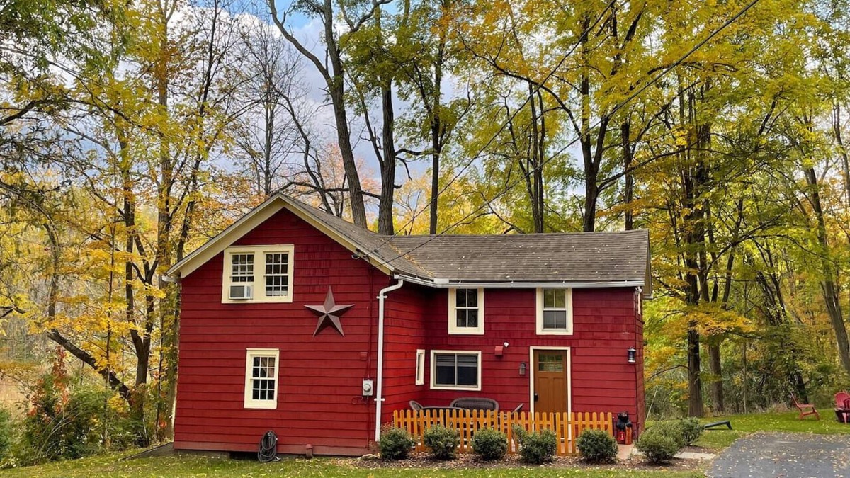 Amenia House | The Red Country Cottage