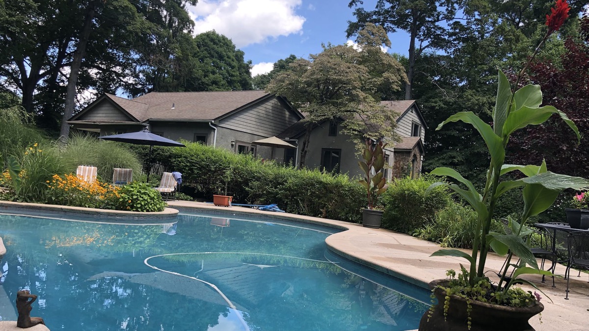 Croton-on-Hudson House | The Red Hill Retreat - Woods Water History Privacy