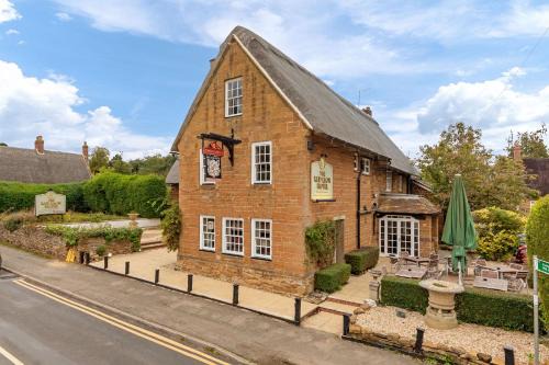East Haddon Hotel | The Red Lion