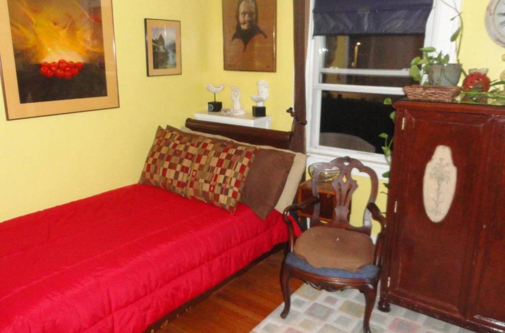 White Plains Bed & Breakfast | The Red Rooster