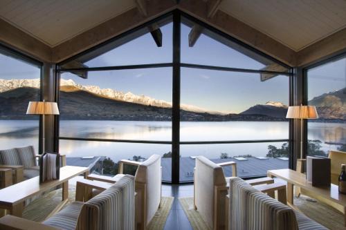 Queenstown Hotel | The Rees Hotel & Luxury Apartments