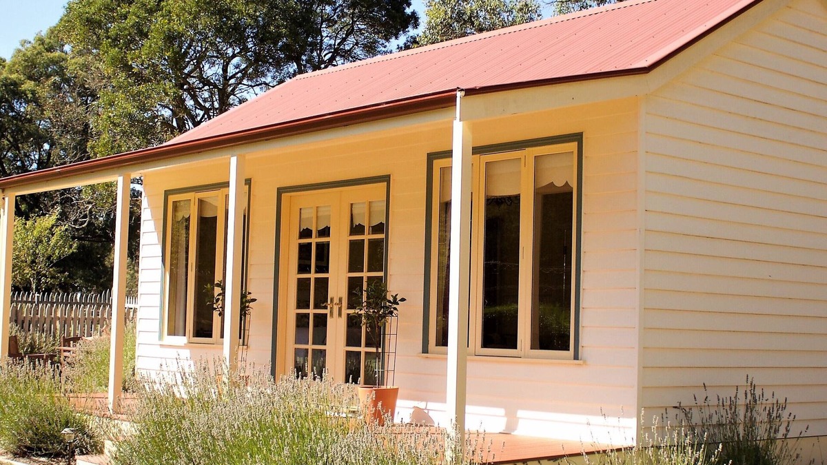 Ashbourne Cottage | The Retreat at Amryhouse