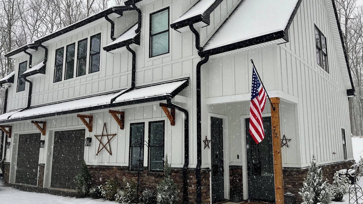 Rustburg House | The Retreat at Candlers Mountain - Near Liberty University & Downtown Lynchburg