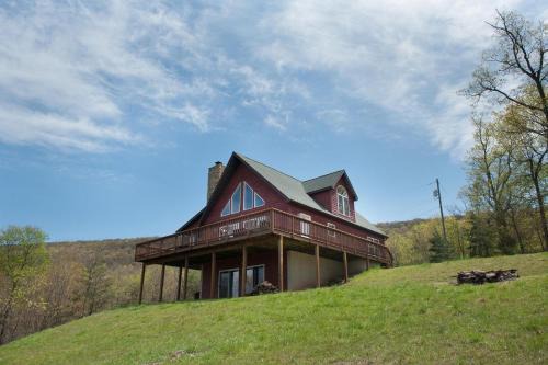 Berkeley Springs House | The Retreat at Upland Trail -Private 3BR
